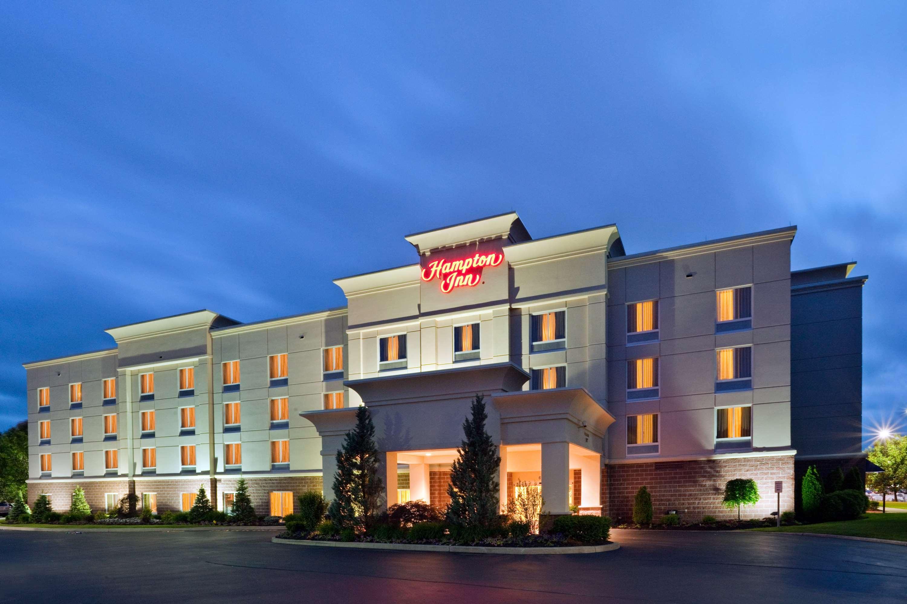 Hampton Inn Клифтон-Парк Экстерьер фото